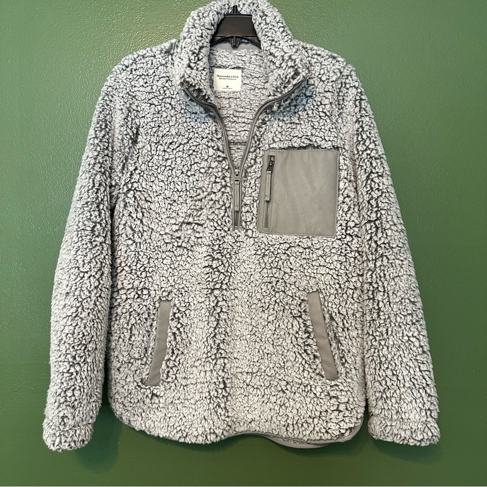 Cozy Gray Sherpa Fleece Jacket